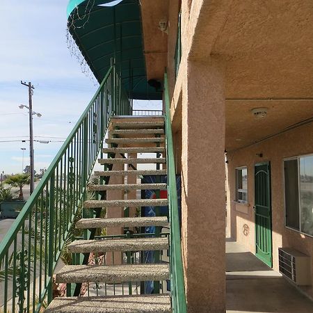 Crown Motel Las Vegas Exterior photo